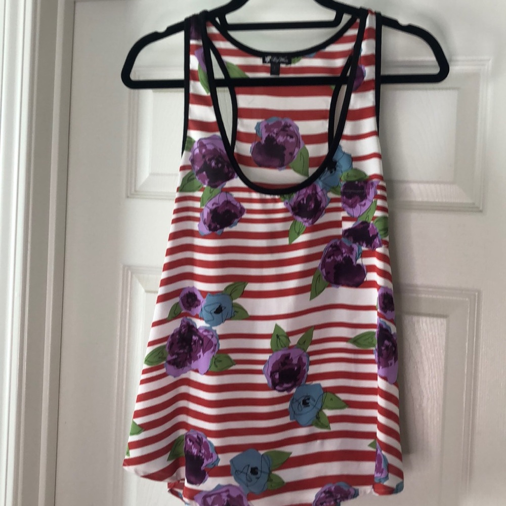 Lily White Tank Top - Large